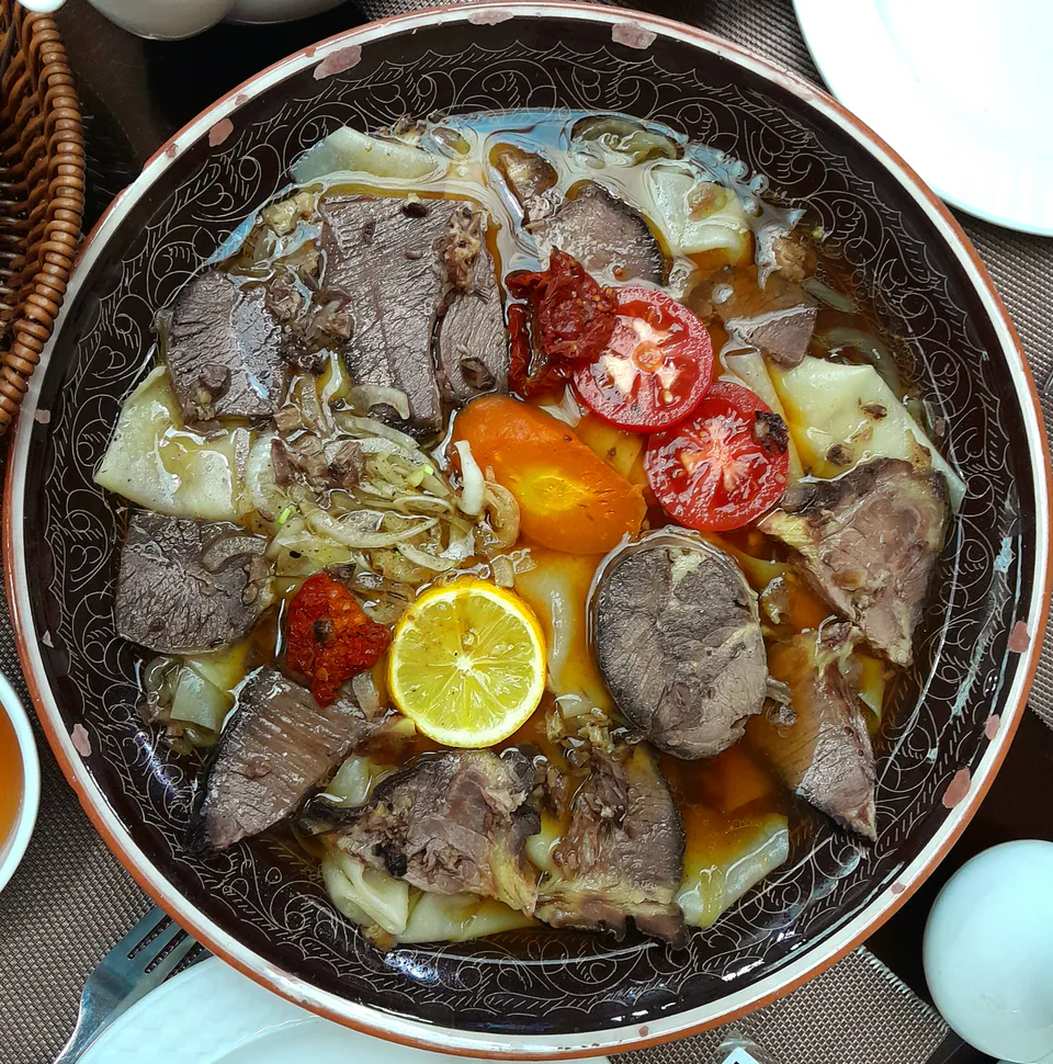 Qoraqalpoq beshbarmogʻi (turama)