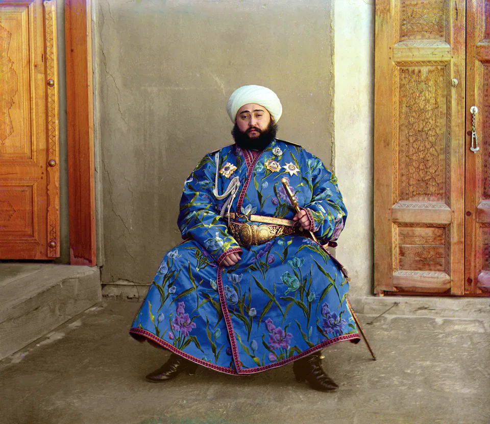 A picture of Alim Khan (1880-1944), Emir of Bukhara , taken in 1911. This is one of the earliest color photographs in existence and was originally taken by Sergei Mikhailovich Prokudin-Gorskii as part