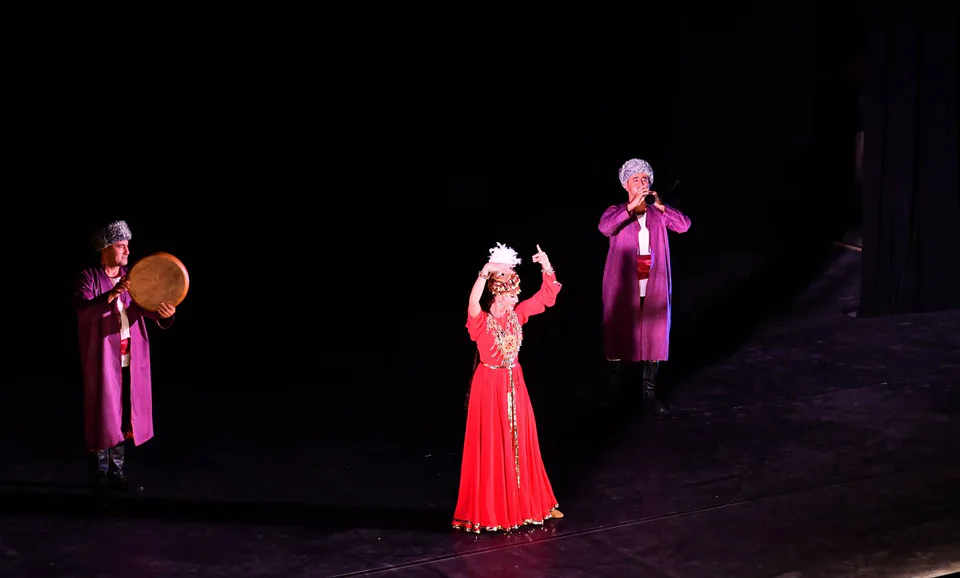 First Lady of Azerbaijan Mehriban Aliyeva watched Lazgi ballet in Samarкand