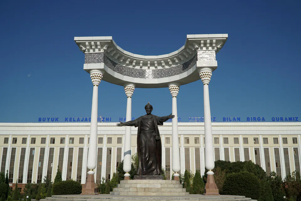 Statue of Muhammad ibn Musa al-Khwarizmi in Urgench