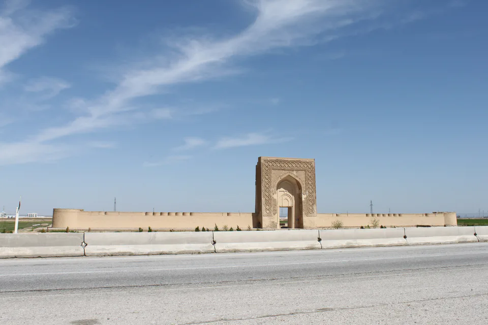 Le caravansérail Rabat-i Malik (non loin de Navoï), sur la route de Boukhara à Navoï