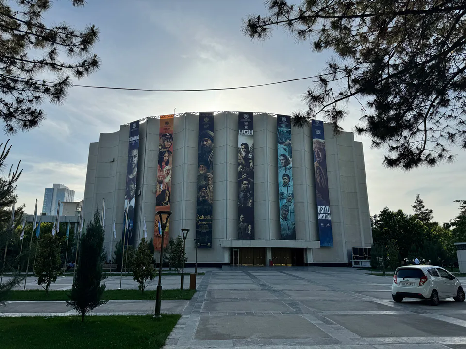 Alisher Navoiy nomidagi Kino saroyi («Panorama»)