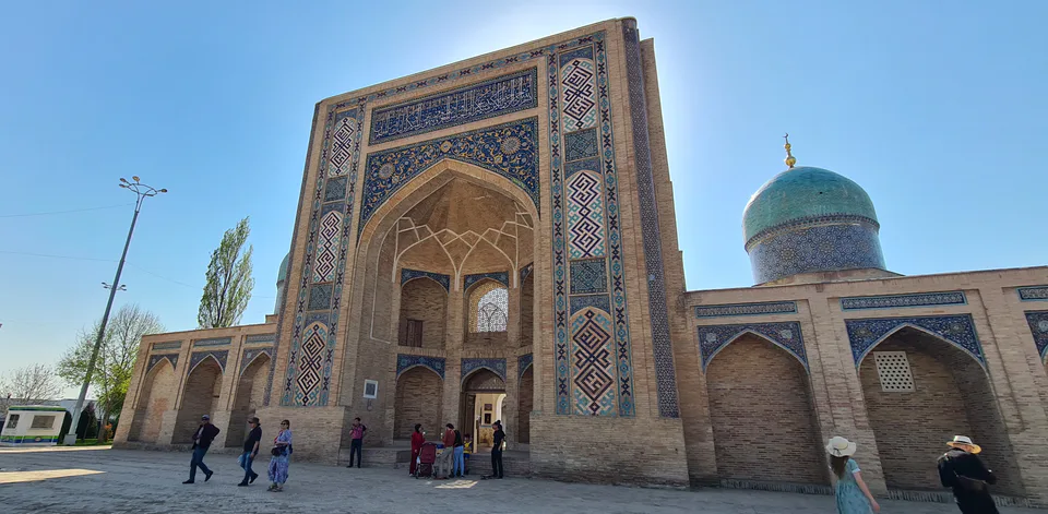 Barak khan madrasah