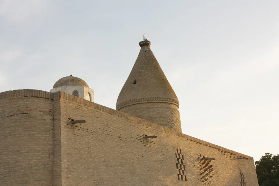 Chashma-Ayub Mausoleum