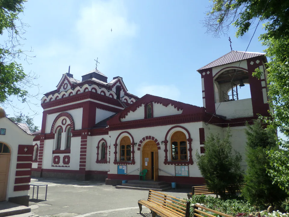 Troitse-Georgiy monastiri