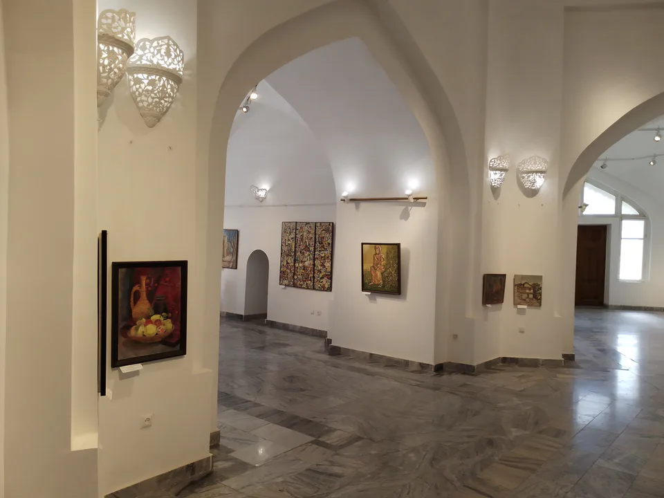 Chorsu savdo gumbazi: Samarqand viloyati, Samarqand, Registon maydoni, Chorsu gumbazi