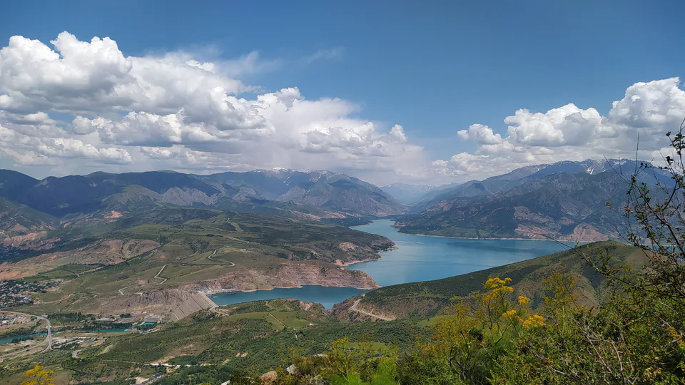Ugom-Chotkal state nature park Charvak