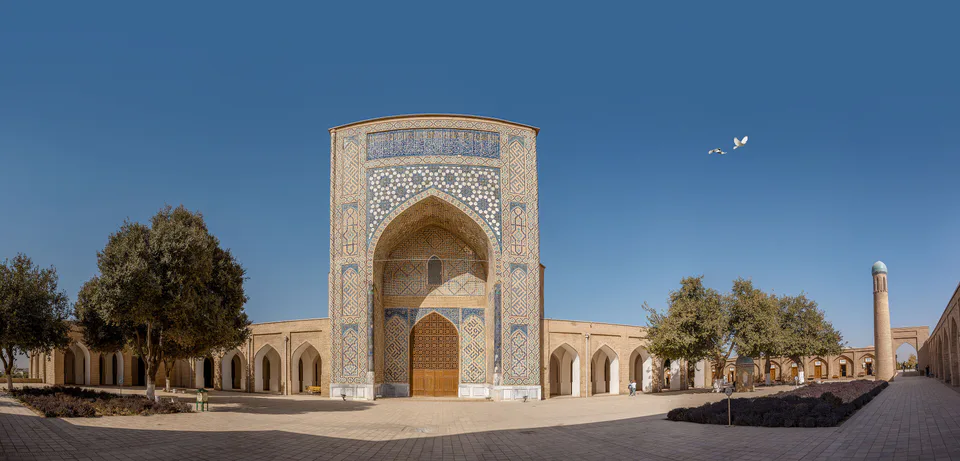 Dorut Tilovat majmuasi: Qashqadaryo viloyati, Shahrisabz, Qoʻshhovuz MFY Ipak yoʻlikoʻchasi, 89-uy, Shahrisabz Tarixiy markazi