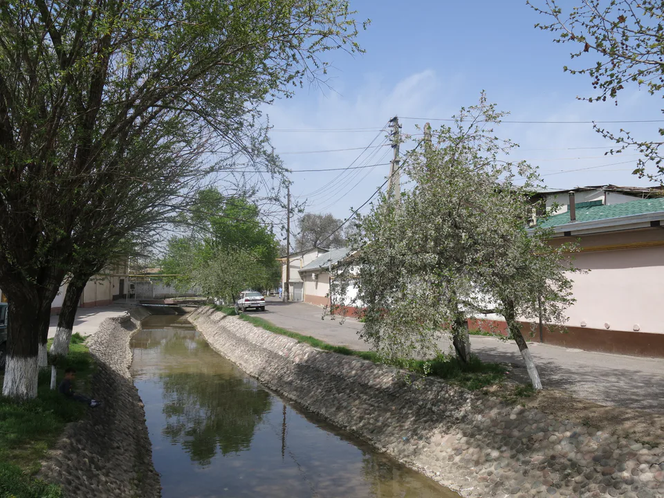 Canal Kaykovus, a la ciutat vella de Taixkent