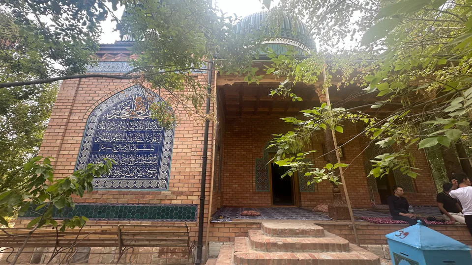 Hazrat Ali buva ziyoratgohi