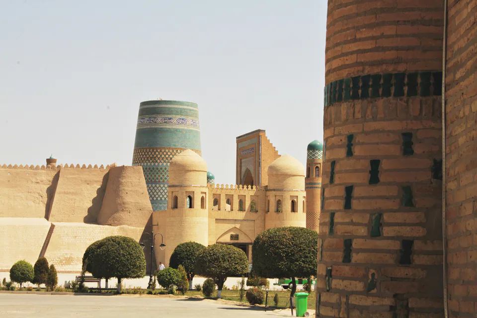 View on Itchan Kala west gate from outside