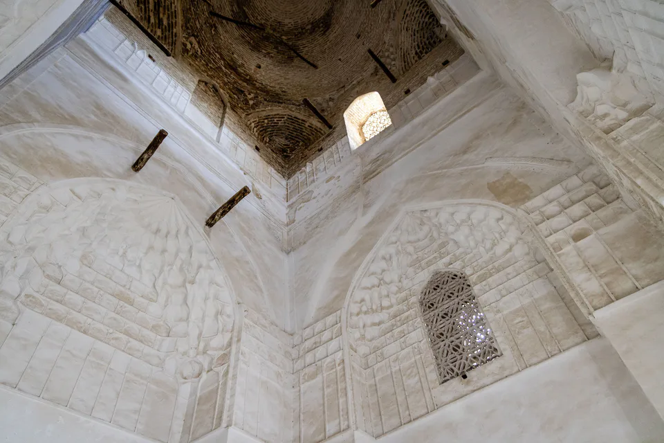 Jahongir maqbarasi: Qashqadaryo viloyati, Shahrisabz, “Qoʻshhovuz” MFY, Jahongir koʻchasi Shahrisabz Tarixiy markazi