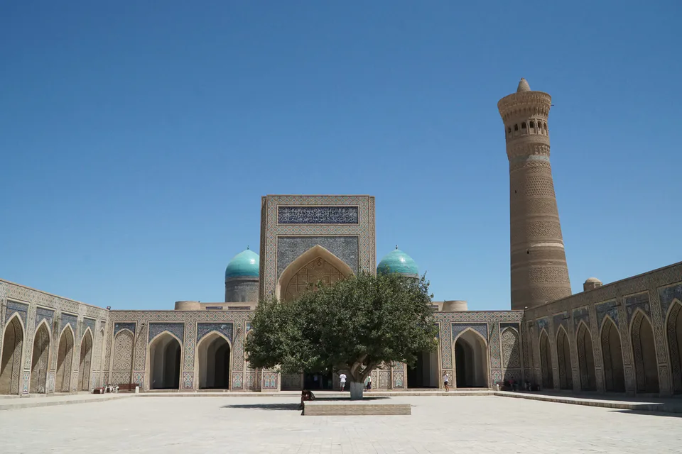 Kalyan Mosque interior with minaret