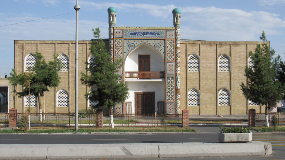 Kamol qozi madrasasi