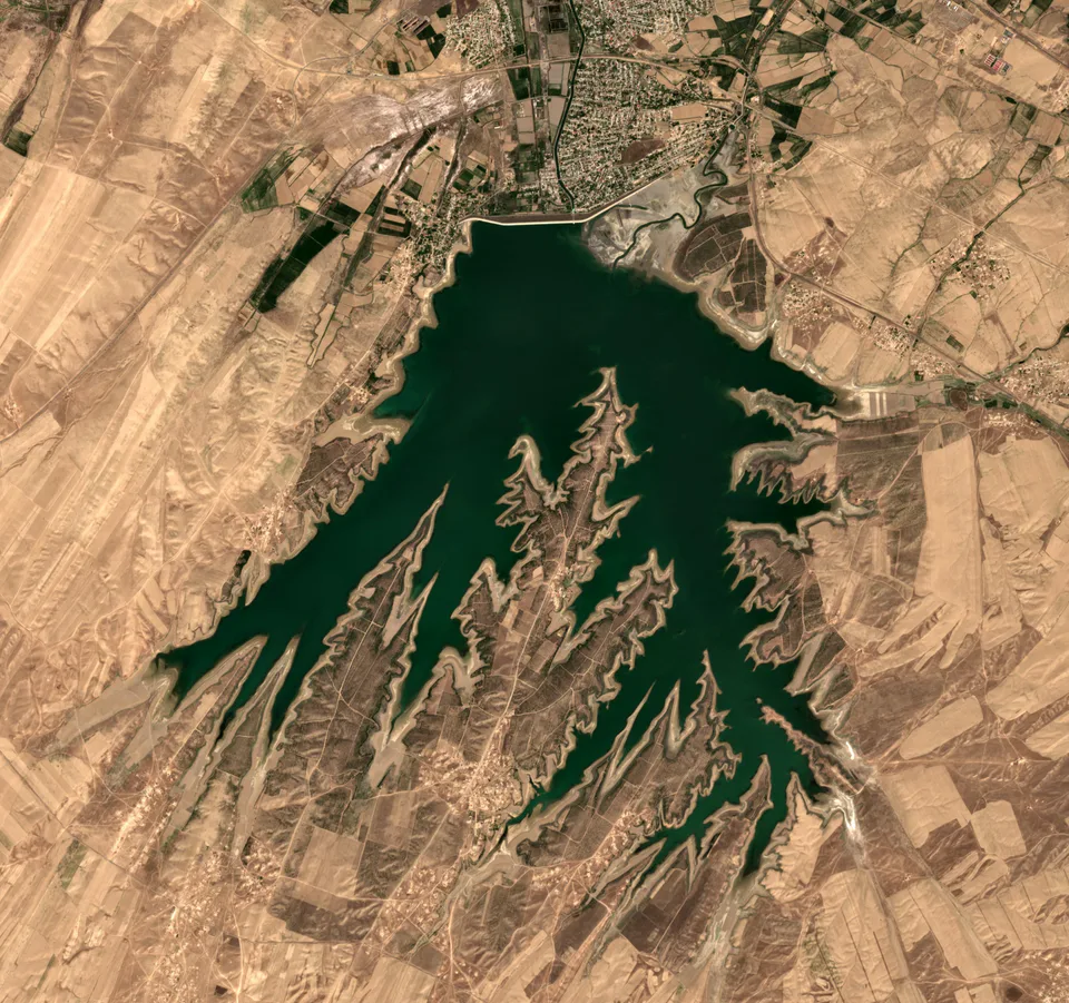 Kattakurgan Reservoir, Uzbekistan