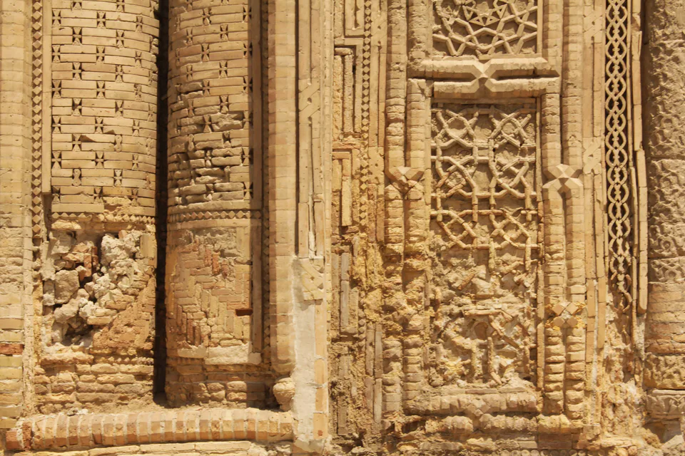 Details of Magok-i-Attari mosque wall in Bukhara, Uzbekistan
