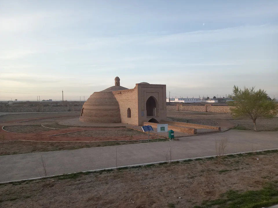 Sardoba (Malik sardoba, Raboti Malik sardobasi) — Oʻzbekistonning Karmana tumanida joylashgan qadimiy suv inshooti. XI asrda qurib bitkazilgan.
