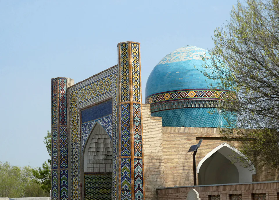 Modarixon maqbarasi
