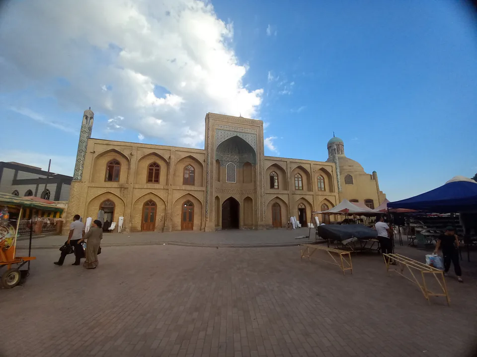 Mulla Qirgʻiz madrasasi. Namangan