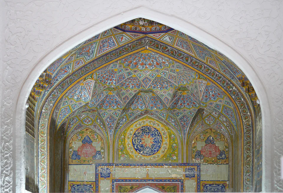 Nodir Devonbegi xonaqohi: Buxoro viloyati, Buxoro, “J. Ikromiy” MFY, M. ambar koʻchasi