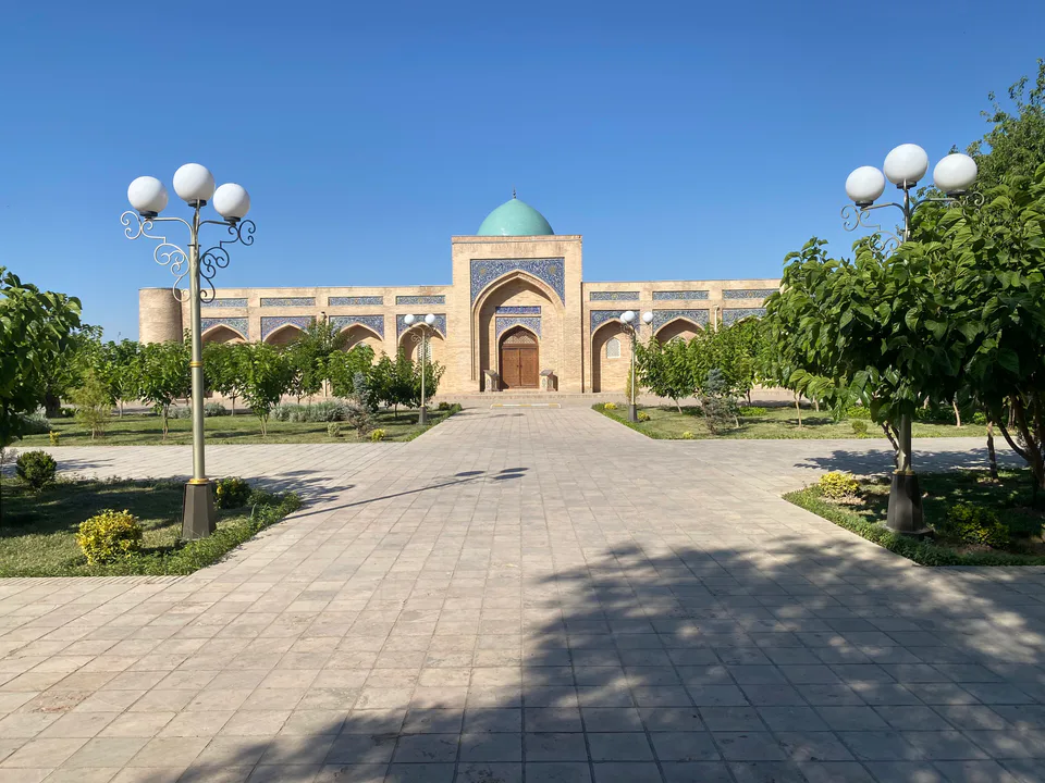 Islom Karimov koʻchasi Muzeyi