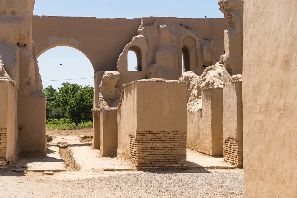Kyrk-Kyz Fortress: Surxondaryo Region, Termiz District, "Alisher Navoiy" Mahalla
