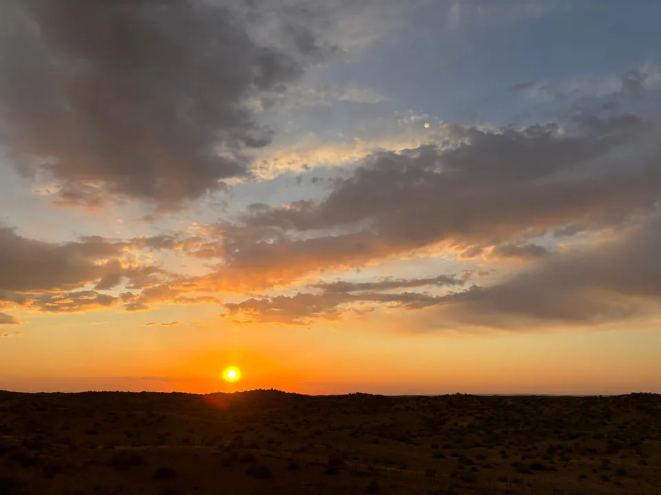 The sunset over the Kyzylkum safari