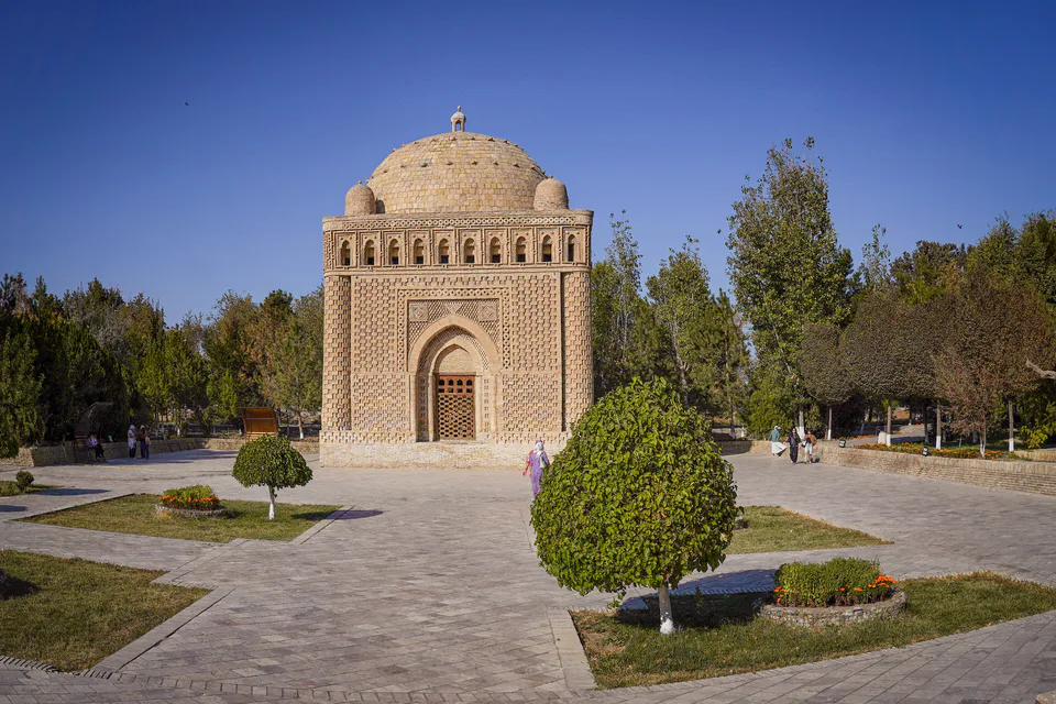 Somoniylar maqbarasi