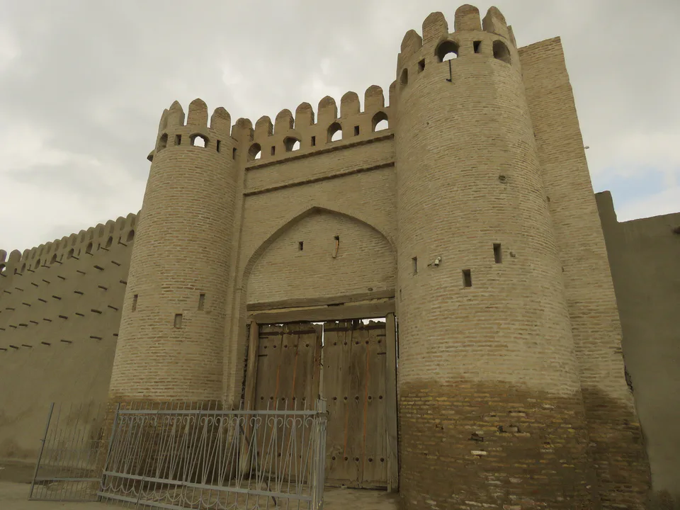 Talipoch fortress gate