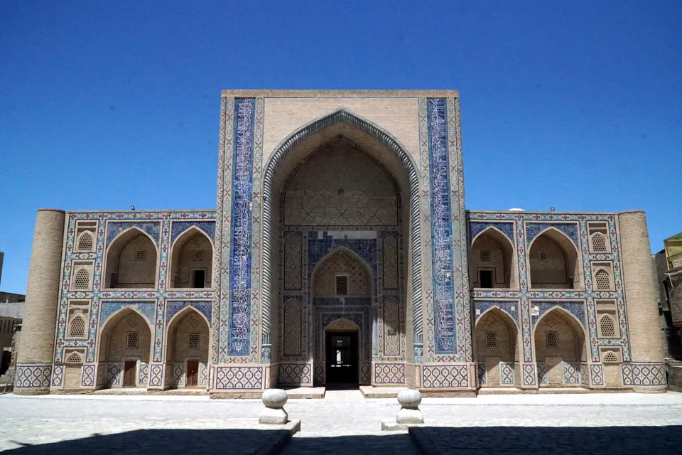 Ulugʻbek madrasasi