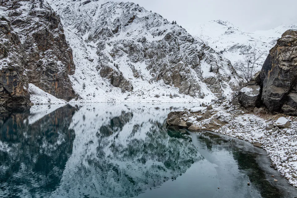 Upper Urungach lake in winter. Tashkent Region, Uzbekistan