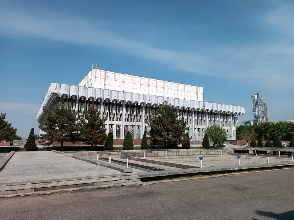 Xalqlar doʻstligi saroyi