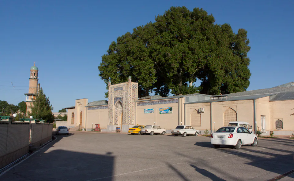 Khodzha Abdu-Derun Mausoleum