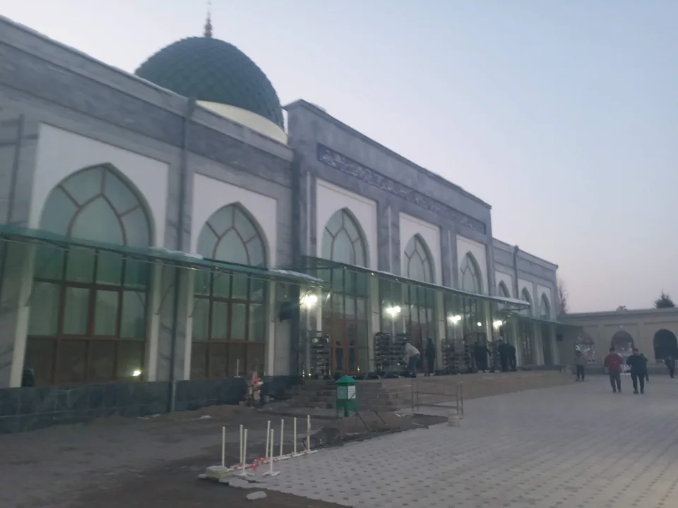 Khuja Akhror Vali mosque
