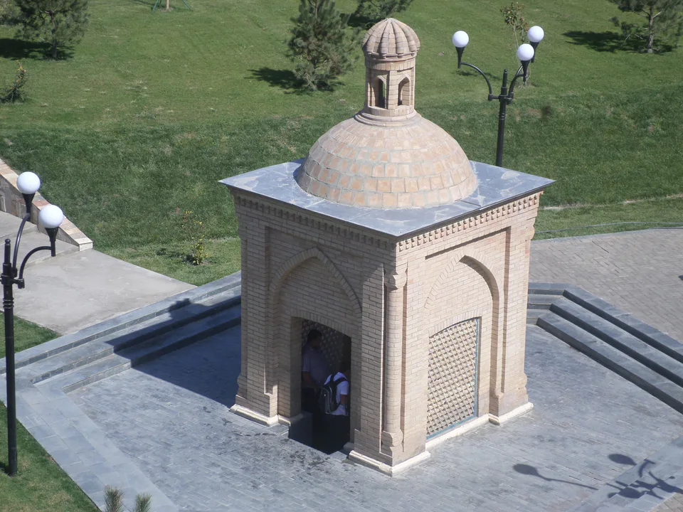 Mausoleum Khoja Daniyar