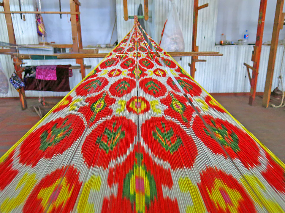 Picture showing silk fabric making process in Margilan, Uzbekistan