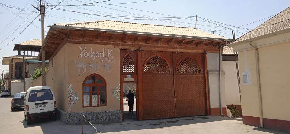 Yodgorlik korxonasi. Margʻilon shahri