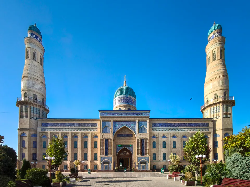 Devonaboy Jome Mosque, Andijan, Uzbekistan