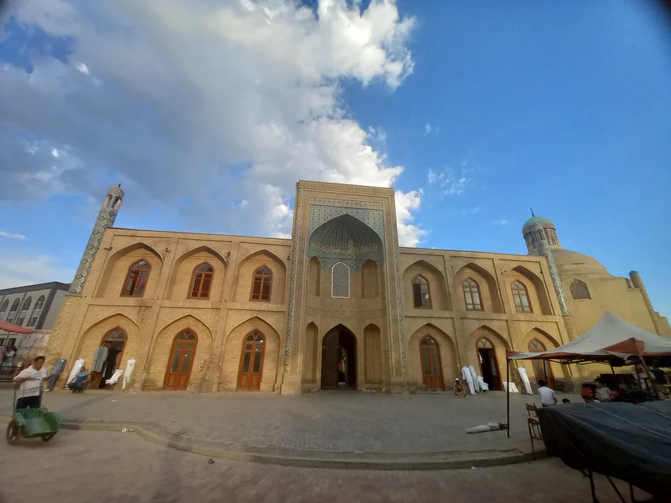 Mulla Qirgʻiz madrasasi. Namangan