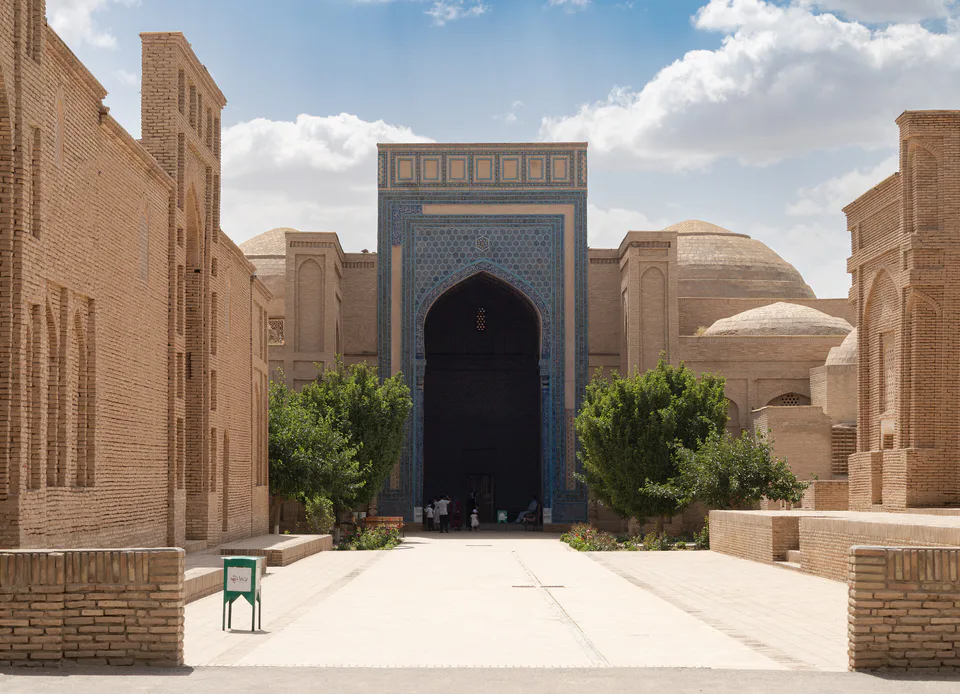 Sultan Saodat Complex: Surxondaryo Region, Termiz District, "Namuna" Mahalla