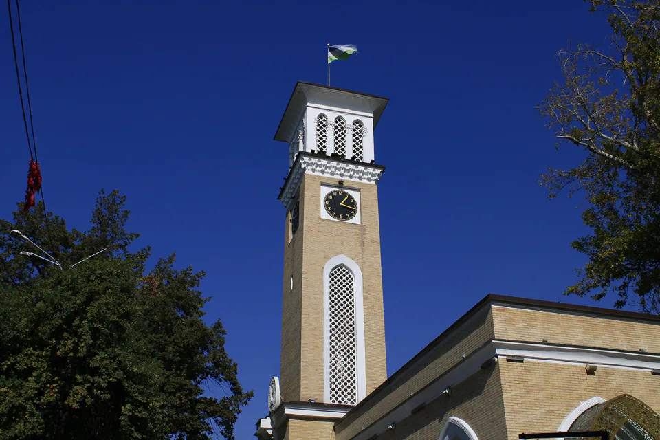 Toshkent kuranti: Toshkent, Mirobod, Amir Temur shoxkoʻchasi, 1-uy