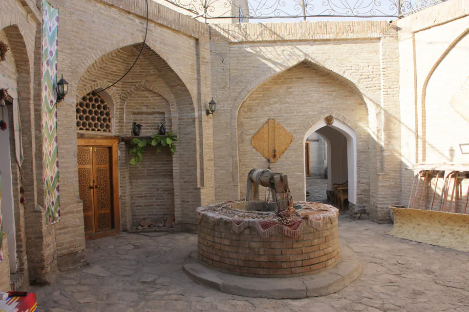 Hotel Khurjin